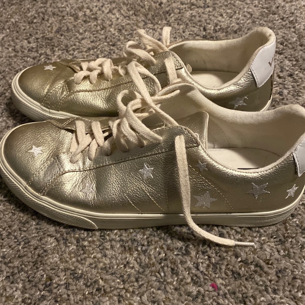 Veja Gold and White Sneakers Low-Top Casual